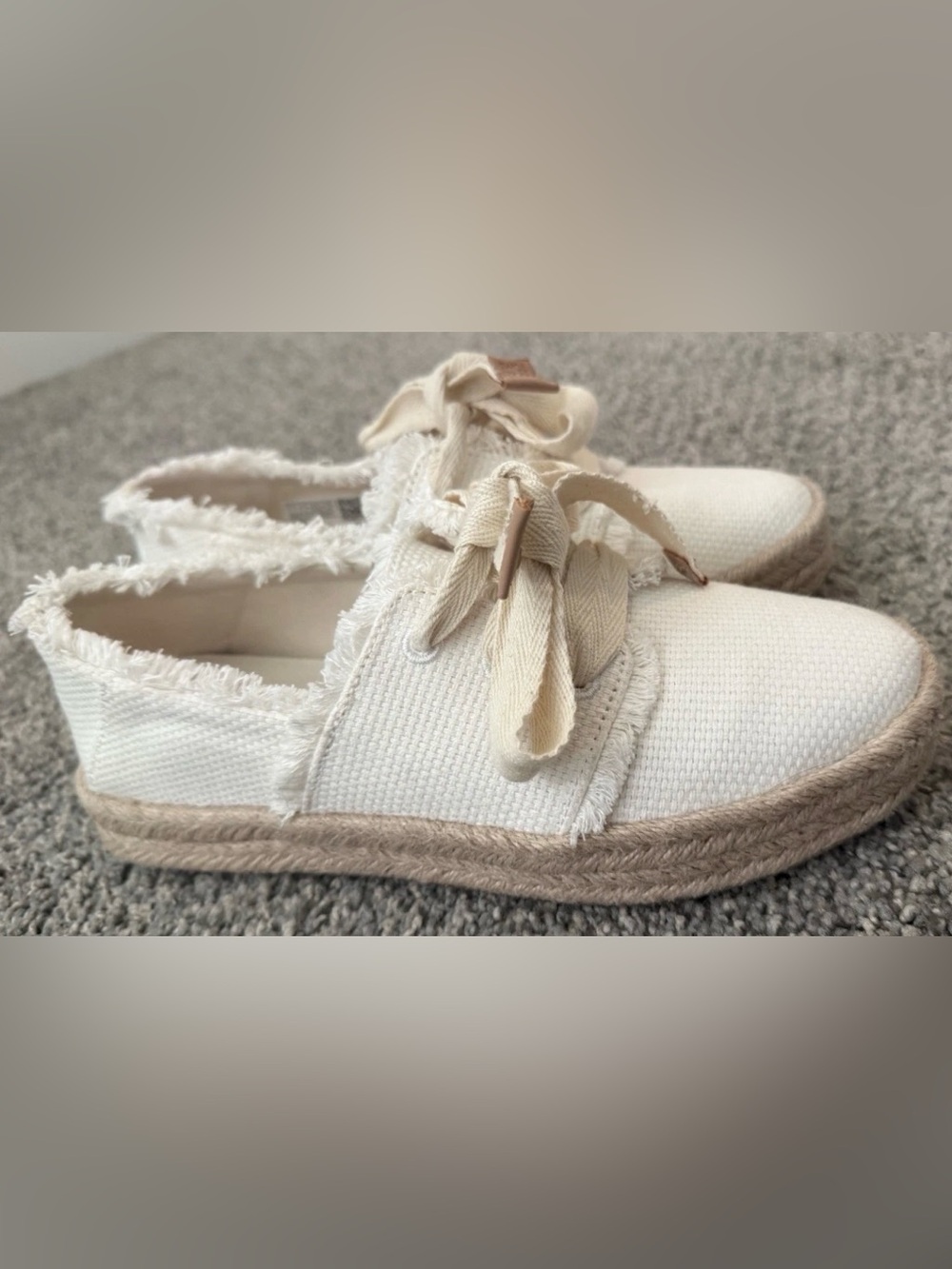 TOMS Women's Carolina Espadrille Lace-Up Sneakers size 7